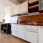 Maloves & Spa, W Bocznych Budynkach 4*