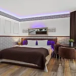 Maloves & Spa, W Bocznych Budynkach 4* Владыславово