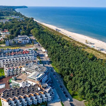 Maloves Resort&spa, W Bocznych Budynkach Hotel apartamentowy