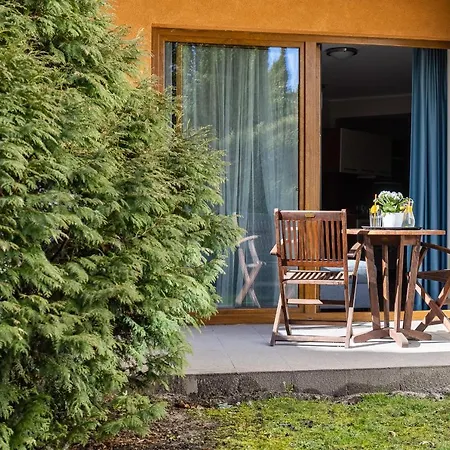 Maloves & Spa, W Bocznych Budynkach Apartahotel Władysławowo