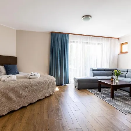 Maloves Resort&spa, W Bocznych Budynkach Hotel apartamentowy Władysławowo