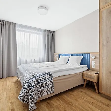 Hotel apartamentowy Maloves Resort&spa, W Bocznych Budynkach 4*