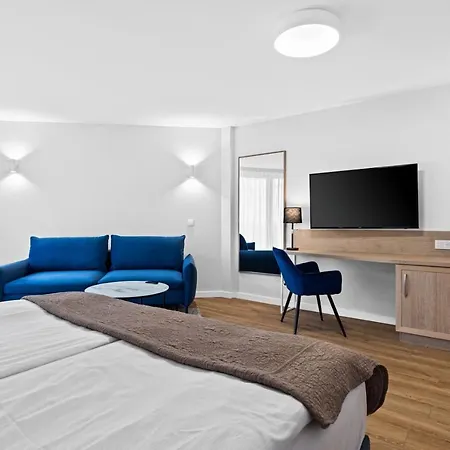 Maloves & Spa, W Bocznych Budynkach 4* Władysławowo