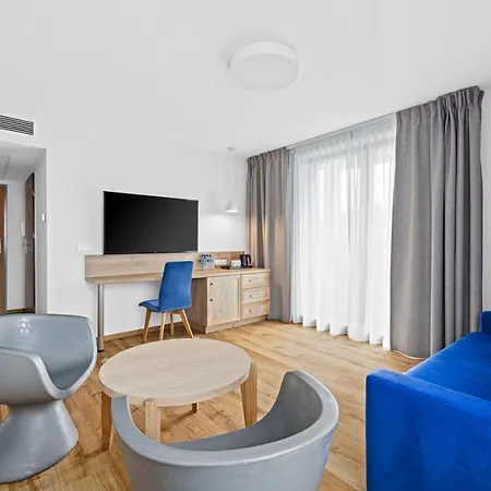 Apartahotel Maloves & Spa, W Bocznych Budynkach Władysławowo