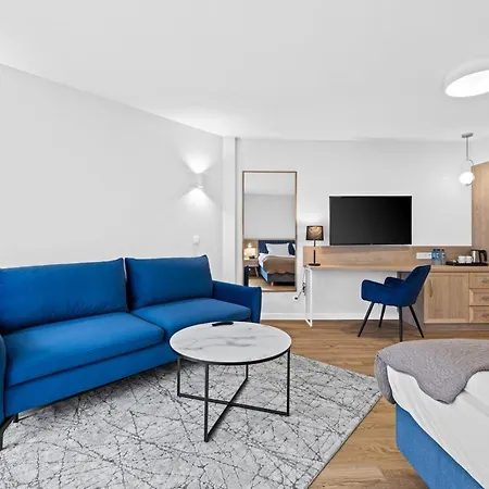 Maloves & Spa, W Bocznych Budynkach Władysławowo