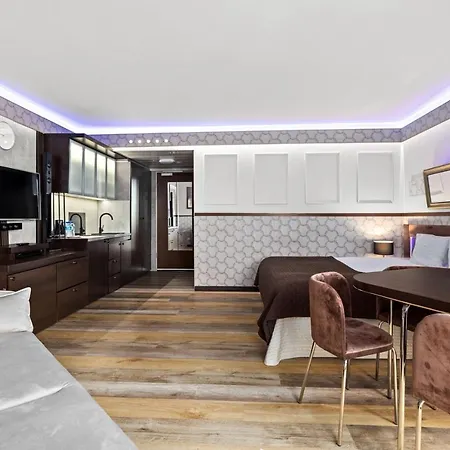 Apart-hotel Maloves & Spa, W Bocznych Budynkach