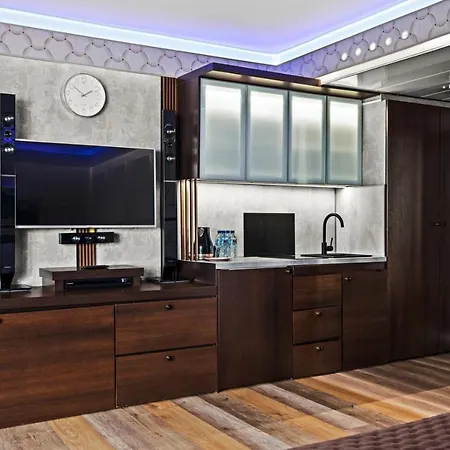 Maloves Resort&spa, W Bocznych Budynkach Hotel apartamentowy Władysławowo