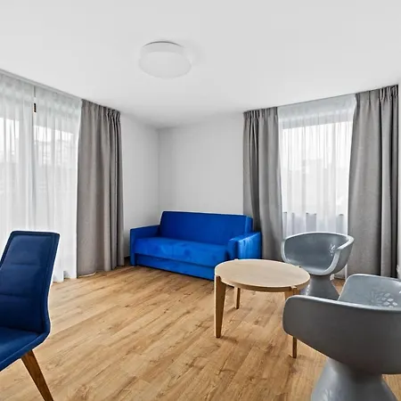 アパートホテル Maloves & Spa, W Bocznych Budynkach