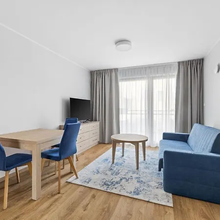 Maloves & Spa, W Bocznych Budynkach 4*