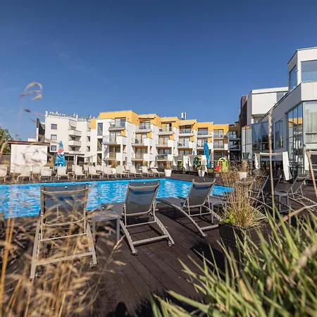 Maloves & Spa, W Bocznych Budynkach Władysławowo