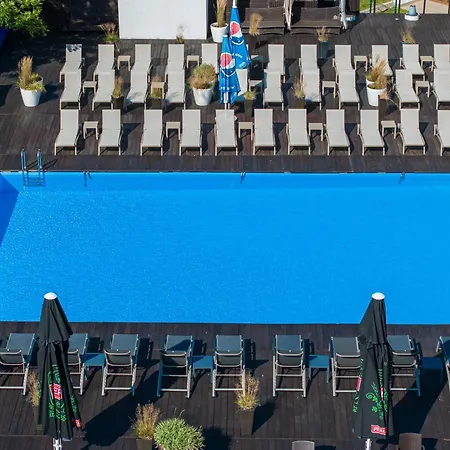 Maloves & Spa, W Bocznych Budynkach 4* Władysławowo