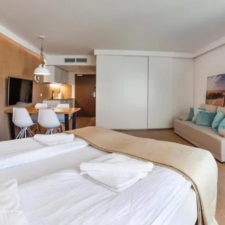 アパートホテル Maloves & Spa, W Bocznych Budynkach