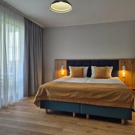Hotel apartamentowy Maloves Resort&spa, W Bocznych Budynkach Władysławowo