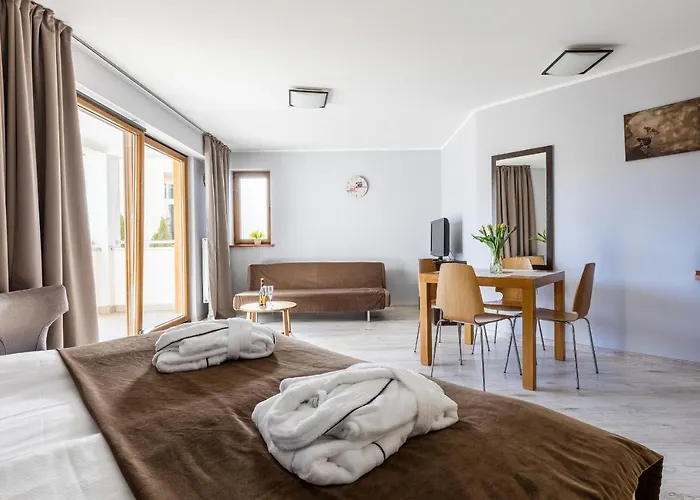 Maloves & Spa, W Bocznych Budynkach Władysławowo