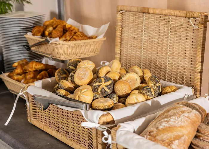 Maloves & Spa, W Bocznych Budynkach Lägenhetshotell