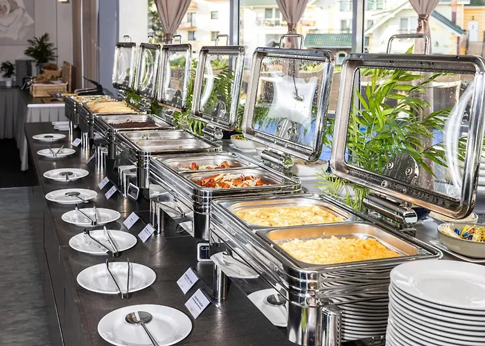 Maloves & Spa, W Bocznych Budynkach 4*