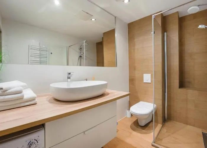 Maloves & Spa, W Bocznych Budynkach Апарт-отель 4*